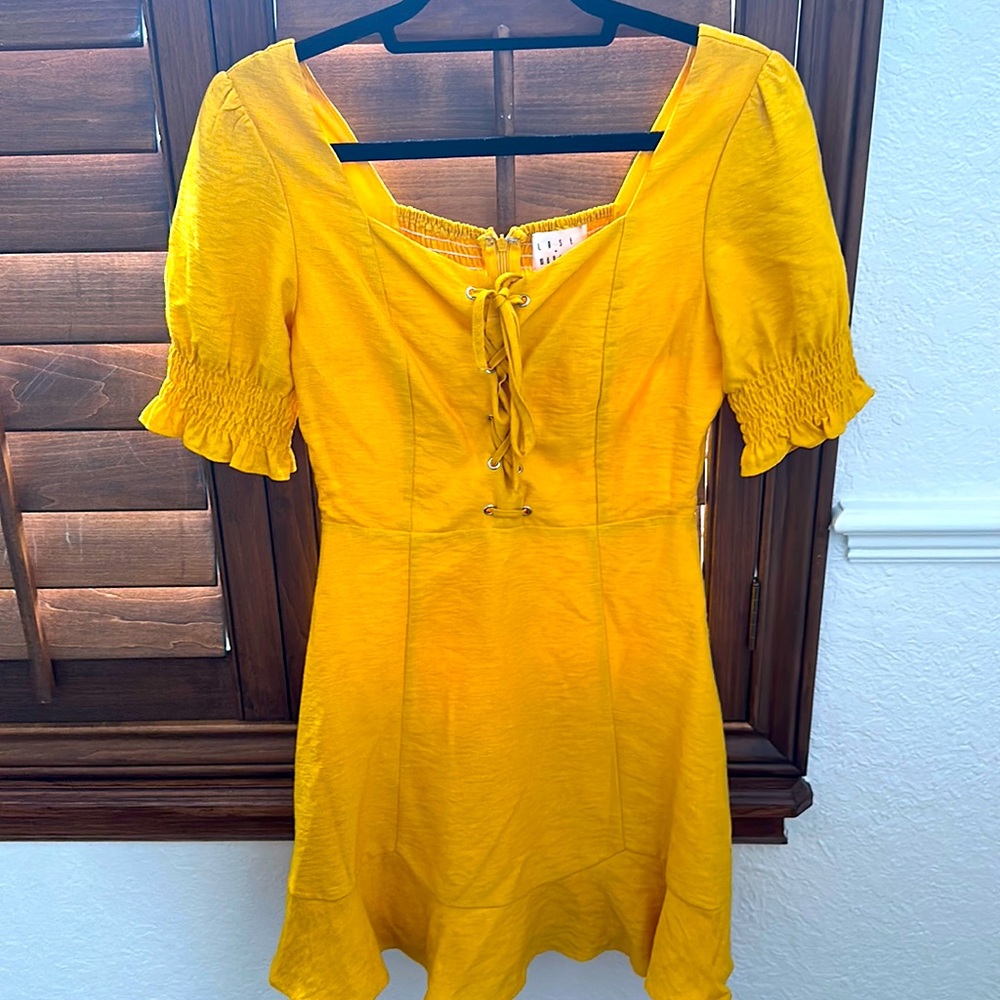 Lost and wonder rayon yellow mini dress xs